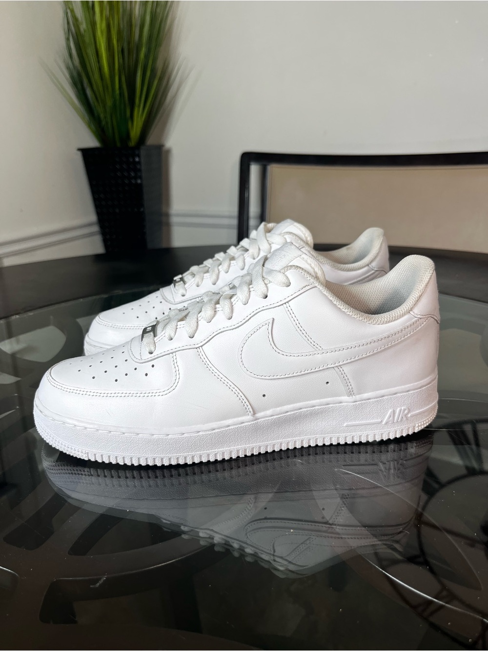 Nike Air Force One 07 Low Triple White Mens Sz 10.5